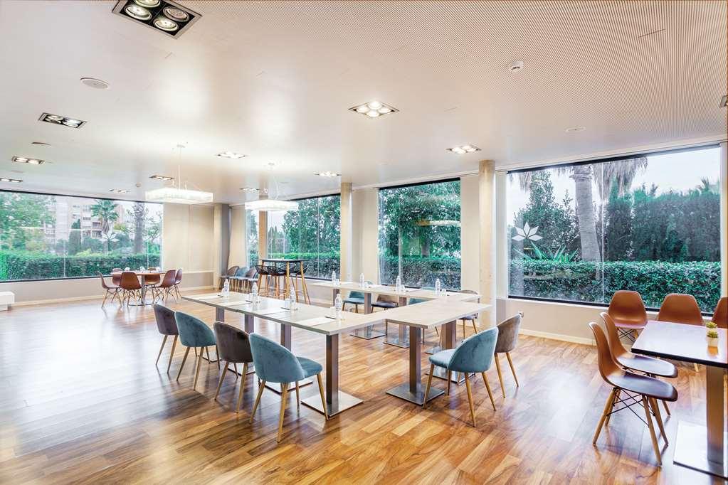 Azz Valencia Tactica Hotel Патерна Номер фото
